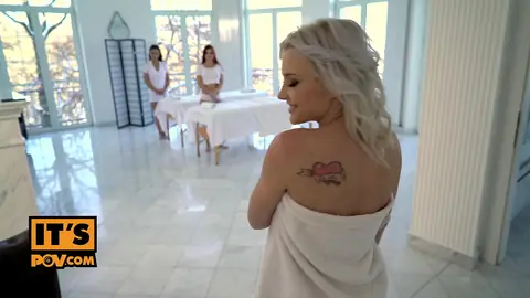 Ginebra Bellucci, Zazie Skymm: massage, POV, still 1 of 8