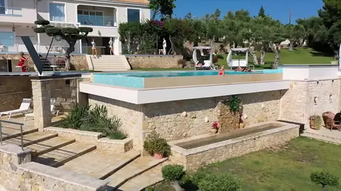 Barmane, vreau mai mult decât un cocktail — 1