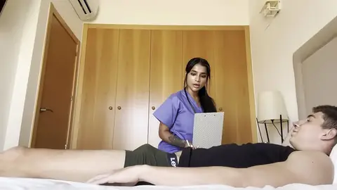 Jururawat, ini sebahagian daripada rawatan? — 2