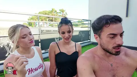 Francis_x, MissAlicewild: фут-фетиш, дрочка, кадр 8 из 8